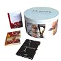 La bo�te � g�teaux Coffret en 16 volumes : P�che-abricot ; Marron ; Fleur d'oranger violette ; Pomme-poire cannelle ; Amande nougat ; Caramel beurre sal�