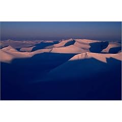 Poster 30 x 20 cm - "Reindalen (valley of the reindeer) under Easter midnight sun." von Christian Aslund / Lonely Planet Images - auch in anderen Gr��en und als Leinwandbild erh�ltlich