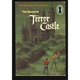 Alfred Hitchcock and the Three Investigators in The Secret of Terror Castle