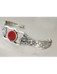A Sensational Sterling Silver Goddess Cuff Bracelet Featuring A Genuine Carnelain