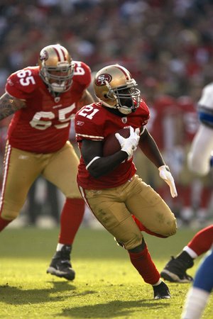 Lions 49ers Football: San Francisco, CA - Frank Gore Photographic Poster Print by Tony Avelar, 16x24