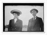 Newswire Photo (L): Cora Harvey and Alex. Law