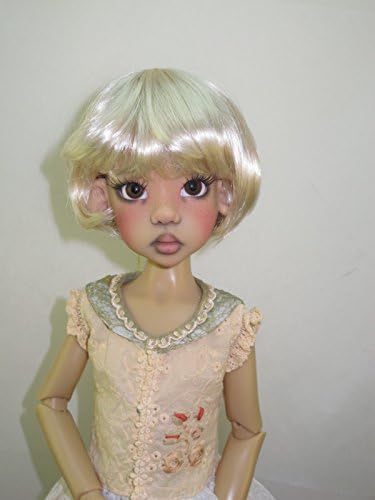 Monique Wigs, Bubbles, 8-9 Honey Blonde
