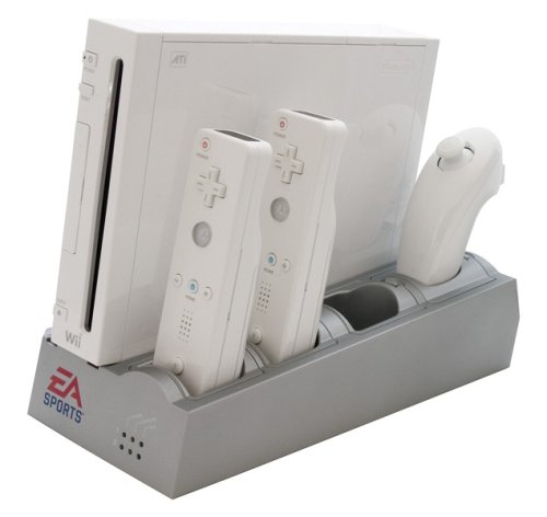 City Travel Guides Discounted  Video-Spiele : Nintendo Wii - Docking Station [silver] incl. 2 Battery Packs [white] (EA Sports Edition)
