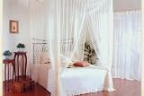 Wei�er, quadratischer Baldachin f�r Himmelbett mit Geschenk-Tasche passt bis Super King Size
