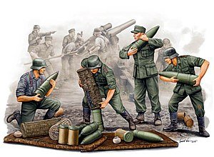1/35 German Howitzer Carryng Crew