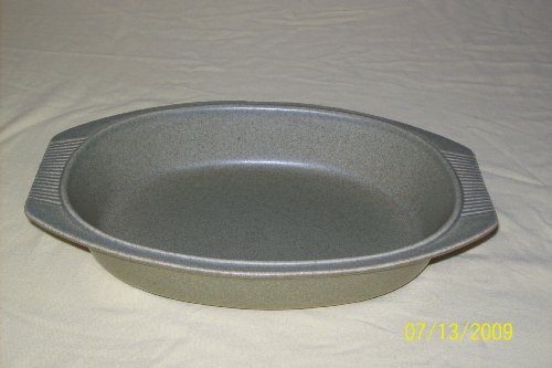 Pfaltzgraff Green Stoneware Open Baking Dish