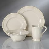 Oneida Dinnerware Emme Ivory 16 Piece Service for 4
