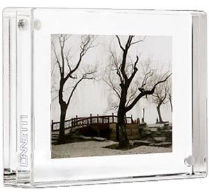Best Price The original acrylic museum MAGNET FRAME by Canetti - 5x7