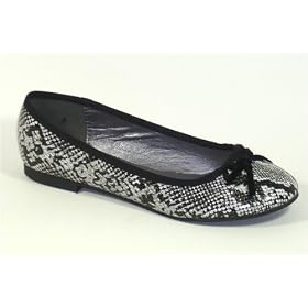 Garage Shoes - Google - Women's Flat Shoe