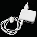 Mini Chargeur secteur voyage 2 ports USB pour iPod/iPhone/ipad/mp3/mp4 blanc