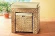 Hocker mit Korb
