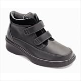 Women's 881 Boot in Black Size: 5, Width: M