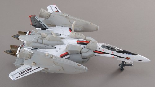 マクロスF(フロンティア) 1/72 VF-25F スーパーメサイアバルキリー アルト機