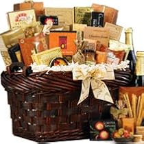 Feast of Flavor Gourmet Food Gift Basket with Smoked Salmon - X Large - Gourmet Picnic Hamper