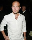 Fredrik Ljungberg Art Poster PRINT Unknown 8x10