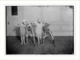 Newswire Photo (L): Doing class dance