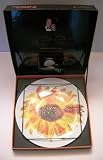 Sir Michael & Lady Shakira Caine Plate Gift Set Collectible