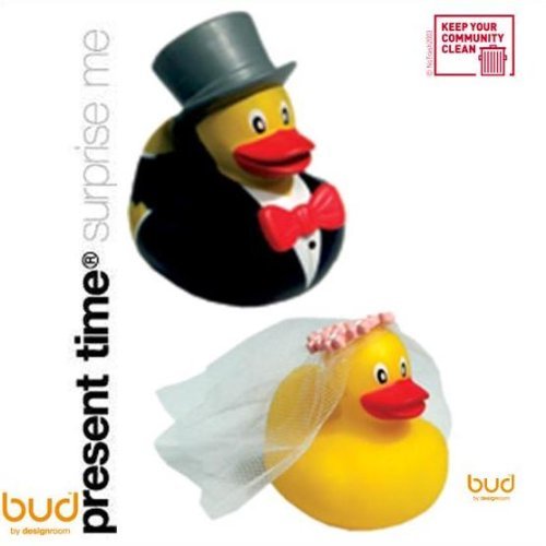 bride and groom rubber ducks