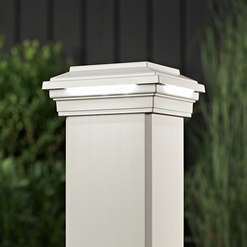 LED Post Cap Light Square Style, Classic White, WTSQLEDCAP4X4C