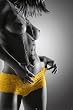 1art1 44202 Sch�ne Frauen - Yellow Hotpants Poster (91 x 61 cm)