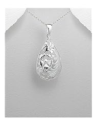 Flower Pendant Necklace In 92.5 Sterling Silver