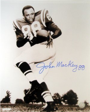 John Mackey signed Baltimore Colts 16x20 Photo minor ding