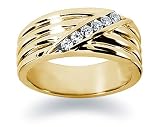 0.24 ctw. Men's Round Diamond Wedding Band in 14K Yellow Gold