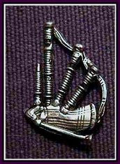 Highland Bagpipe Pin - Pewter