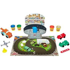 Playdoh - Disney Cars 2 Mould 'N Go Speedway