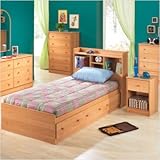 Gilroy Twin Storage Bedroom Set in Oak