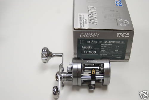 TICA LE 200 STRIPER ROUND BAITCASTING REEL LE200 RIGHT