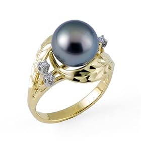 Tahitian Black Pearl Ring with Diamonds in 14K Yellow Gold by Maui Divers of Hawaii