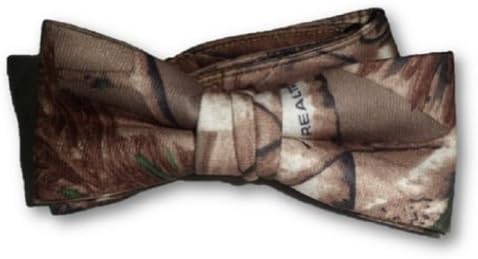 Boys Camo Bowtie Youth Realtree AP Pre-Tied Bow Tie