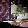 Image of Shaina Noll