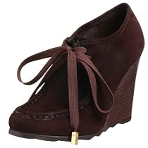 BCBGMAXAZRIA Women's Harriet Wallaby Wedge,Mahogany,8 M US