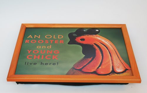 Heartwarmers Roosters Gepolstertes Knietablett, 42&nbsp;x&nbsp;32,5&nbsp;cm Preisvergleich