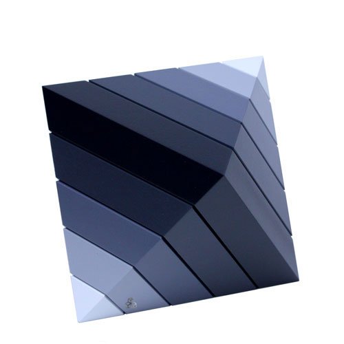 ネフ社　ダイアモンド モノクロ（naef Diamant）