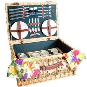 Classic Picnic Basket in Hunter Green Lining