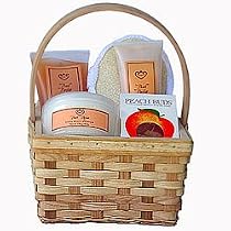 Jaqua Peach Parfait Paradise Spa Gift Basket