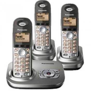 Panasonic KXTG7323 DECT Trio With Answer Machine - Silver