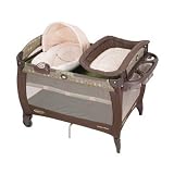 Graco Pack 'n Play Playard w/ Newborn Napper Station 9D06MTL Montreal