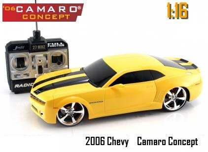 41r8sreCXSL Jada Dub City Big Time Muscle 1:16 Scale Radio Remote Control Yellow 2006 Chevy Camaro Concept with Black Stripes RC Car