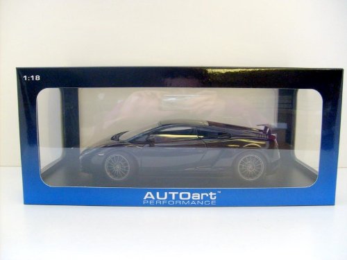AUTO ART 1/18 74582 LAMBORGHINI GALLARDO SUPERLEGGERA 