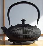 Trivet & Tetsubin Cast Iron Zen Mountain black teapot kettle 0.8 litre Japanese style  from Gifts Of The Orient