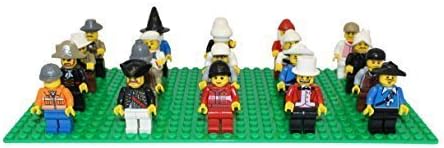Future Creator Minifigures (Pack of 20, Color May Vary) With a Green Baseplate 10" x 5" by Future Creator