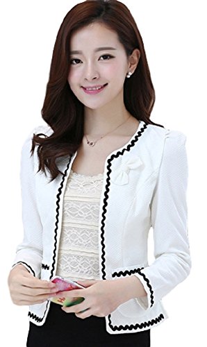 レディース 春物 秋物 春コーデ スーツジャケット ショート丈 ラウンドネック パフスリーブ 胸元・背中にリボン キュート ジャケット オシャレ キレイめジャケット フェミニン Aライン スリム 前開き ポケットあり シンプル 上品 清楚 エレガント レディースジャケット 上着 カジュアルアウター 大人カジュアル フォーマル 入学式 入園式 OL デート パーティ およばれ 定番アイテム ベーシック トップス 人気 着こなし 流行 トレンド ホワイト ブラック 大きいサイズ サイズ豊富 Mサイズから3XLサイズまで オリジナルアクセサリー付属 UJA343