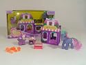 Ponyhof mit Pony und Zubehör - Eignet sich sehr gut für Transport! - Traumschloss Ritterburg Ritterburgen Ritterschloss Ritterschlösser Puppenzubehör Spielzeug für Junge und Mädchen und Kinder