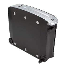 Black & Decker CC500 compact 5 sheet crosscut paper shredder black