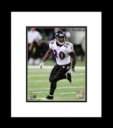 Baltimore Ravens Ed Reed 2011 Action Framed Picture 8x10